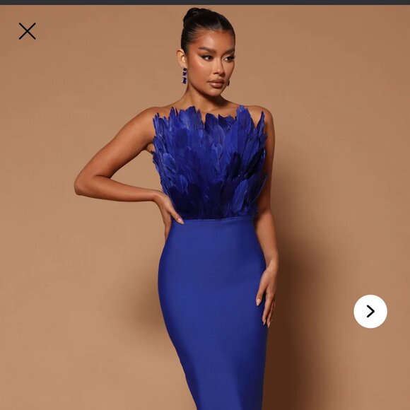 NWT Blue stretch feather dress, size M/L - Picture 1 of 6